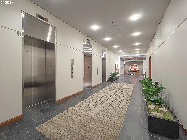 841 S Gaines St #305 — Photo 36