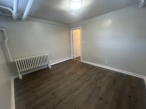 109 Manning Ave #G1 Photo 1