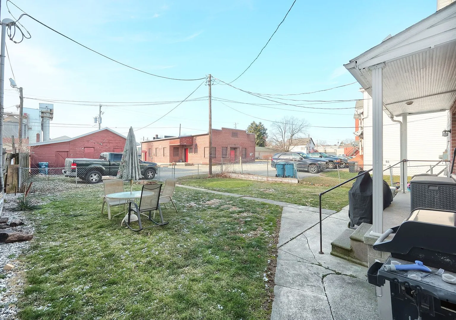 120 S Main St — Photo 2