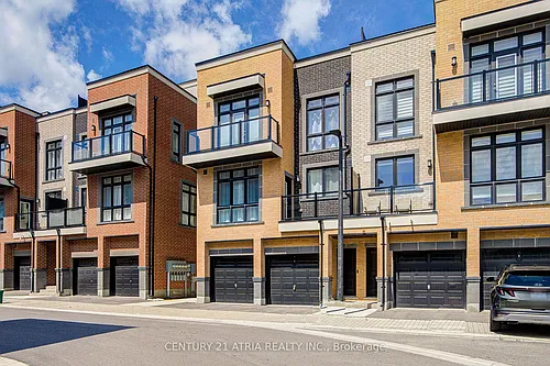 1 Bond Cres #1 Photo 1