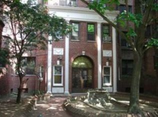 8910 Whitney Ave APT 4H, Elmhurst, NY 11373