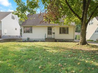 685 E Weisheimer Rd, Columbus, OH 43214