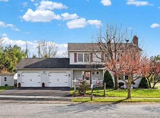 1786 Brentwood Ct, Middletown, PA 17057