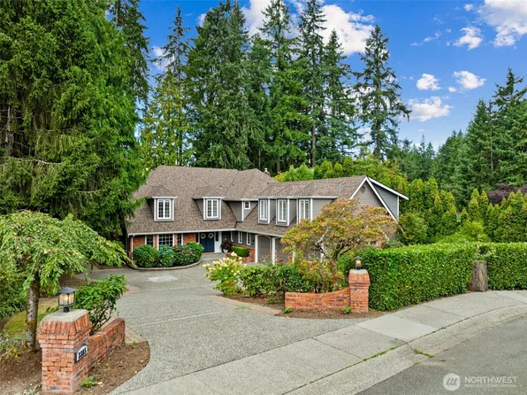 3385 126th Avenue NE, Bellevue, WA 98005