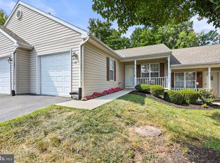 93 Hagarman Dr, York, PA 17408