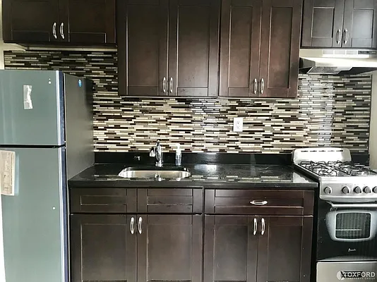 Rented by Oxford Property Group | media 38