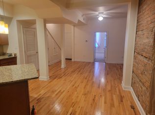 230 N Potomac St APT 1, Hagerstown, MD 21740