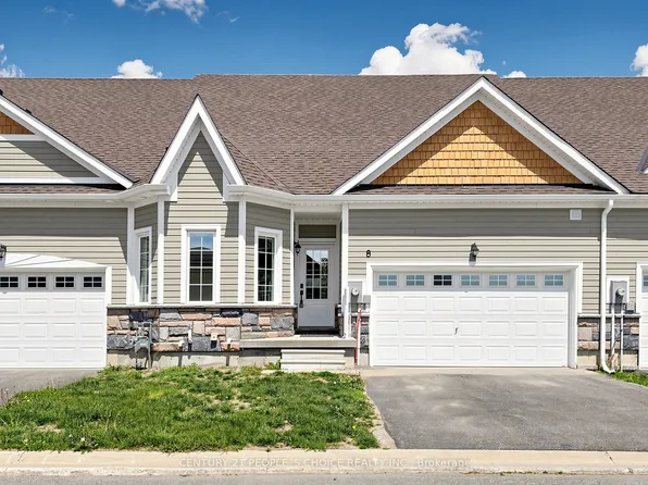 8 Durham Rd, Bracebridge, ON P1L 0B7