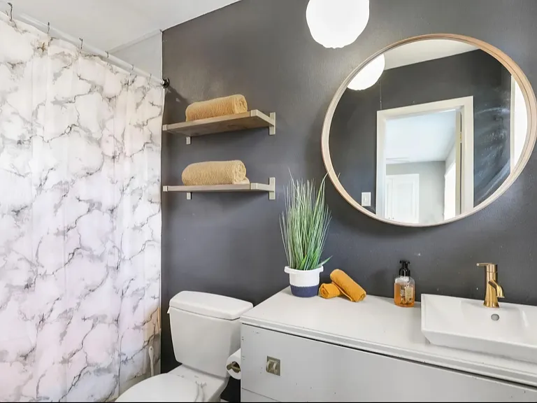 743 Westwood Dr — Photo 5