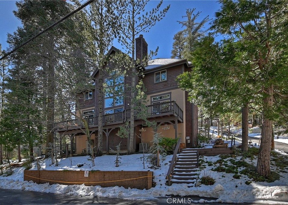 1st image of 26668 Thunderbird Dr