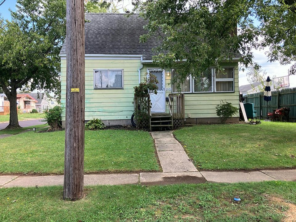 1st image of 2915 Woodridge St