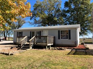 512 N Main St, Red Bud, IL 62278