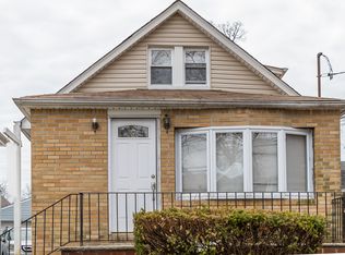 14447 230th St, Springfield Gardens, NY 11413