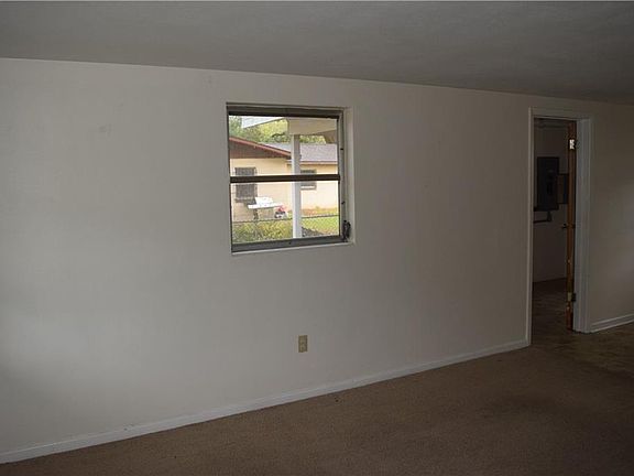 3rd image of 612 S Grady Ave