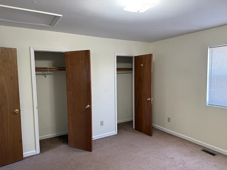 3320 Bridges St #1 — Photo 15