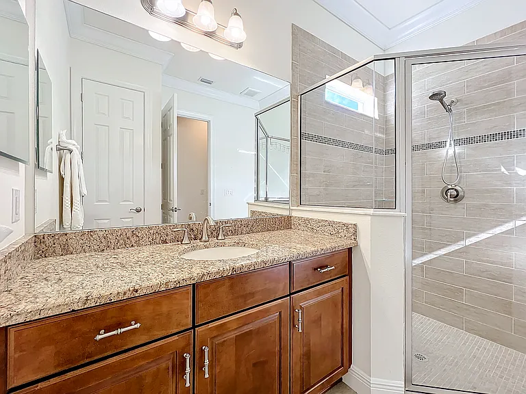 5310 Swift River Ct — Photo 38