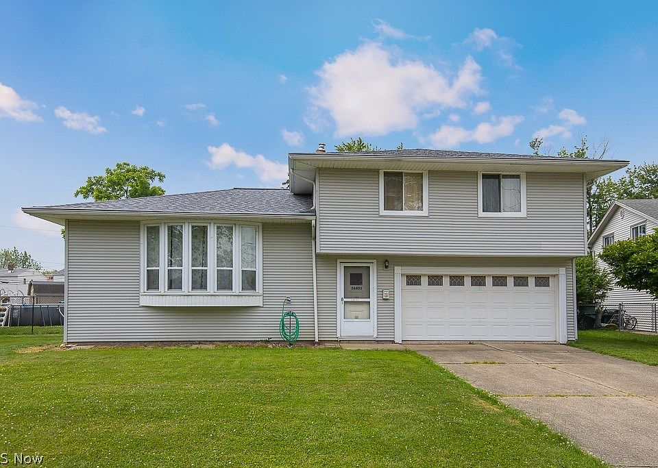 1st image of 36405 Sunset Dr