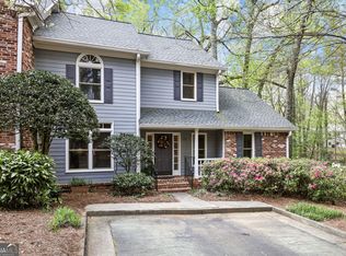 175 River View Trl, Roswell, GA