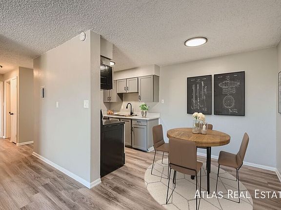 3rd image of 2930 W Cornell Ave Unit 203