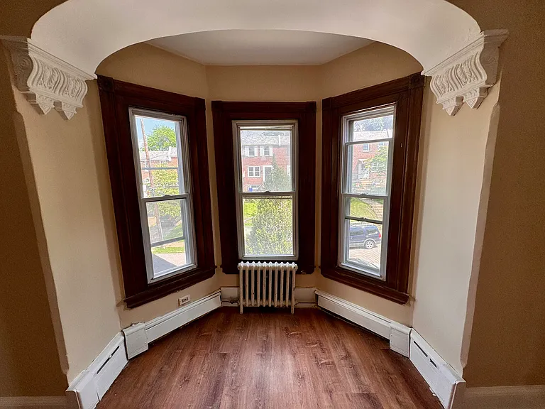 220 Osborn St #2 — Photo 12