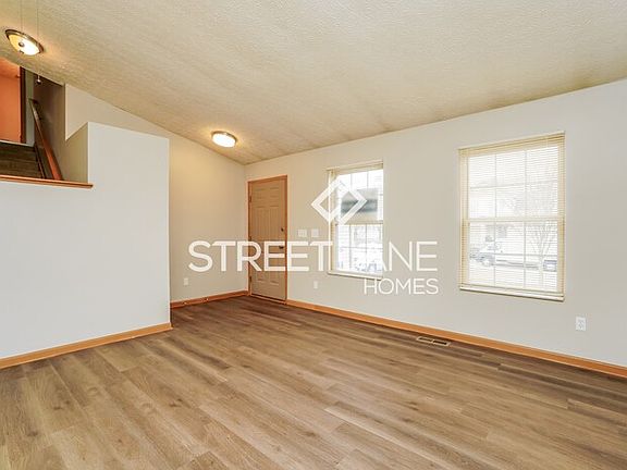 3rd image of 1912 Forestwind Dr