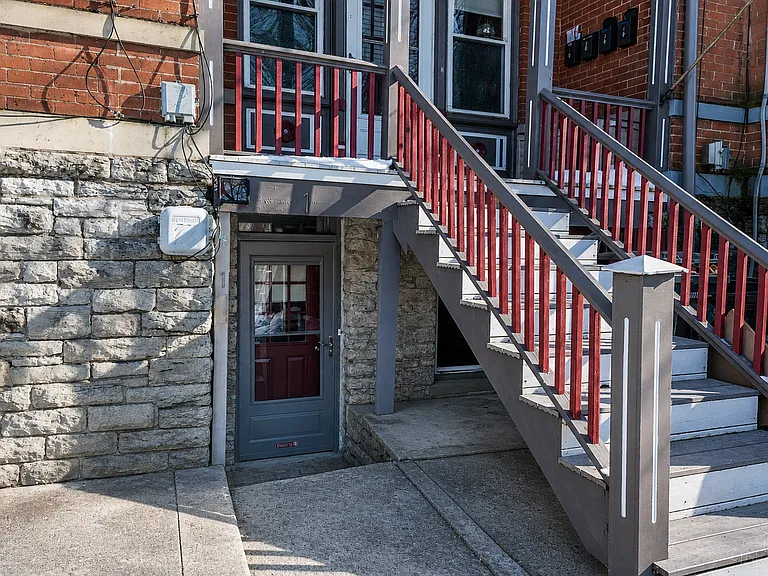 2118 Saint James Ave #1 — Photo 2