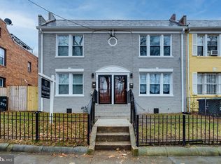 339 Parkland Pl SE, Washington, DC 20032