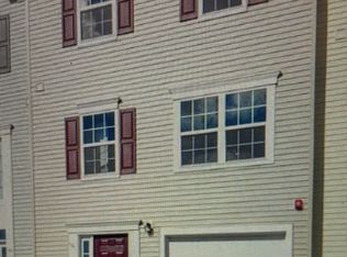 56 Iron Gate Rd, Sicklerville, NJ 08081