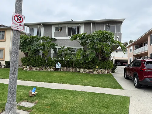 1037 S Holt Ave #3 Photo 1