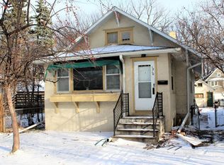 1210 10th St S, Fargo, ND 58103