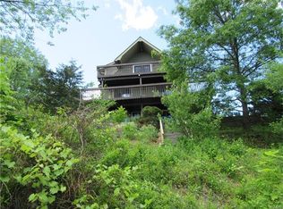 805 Mountain Rd, Port Jervis, NY 12771