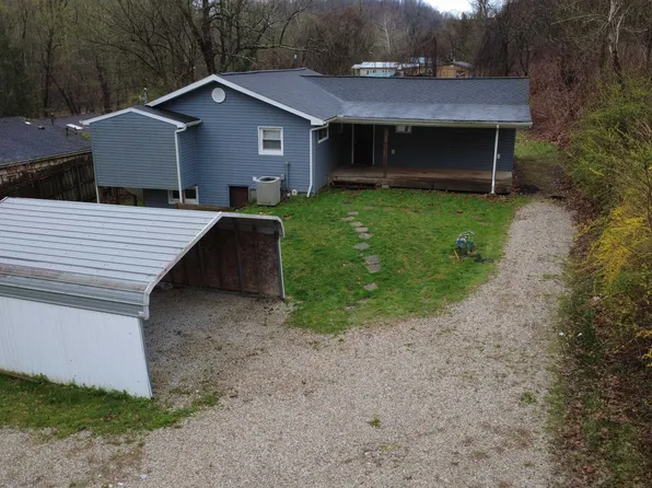989 Walkers Branch Rd, Huntington, WV 25704