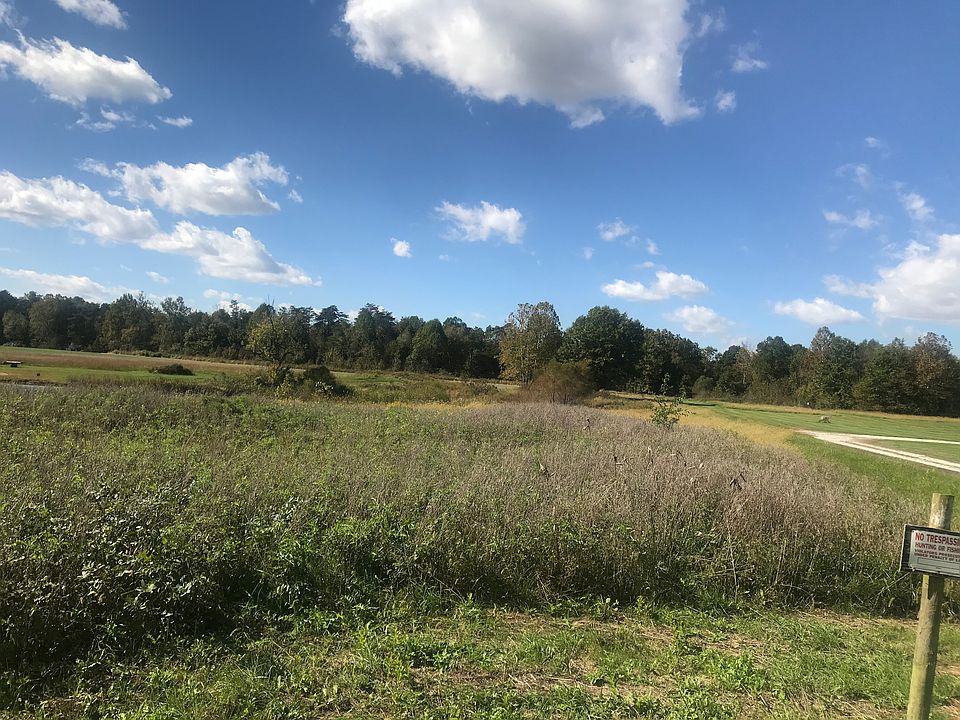 2nd image of N Terry Rd