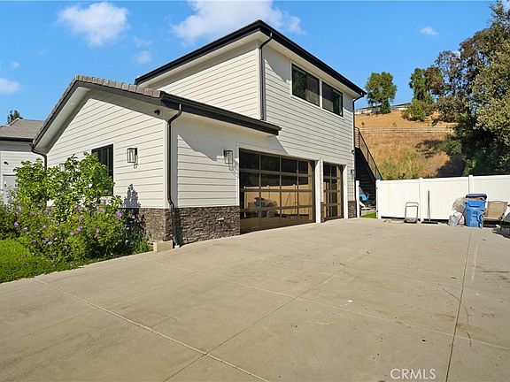 4th image of 6006 Spring Valley Rd