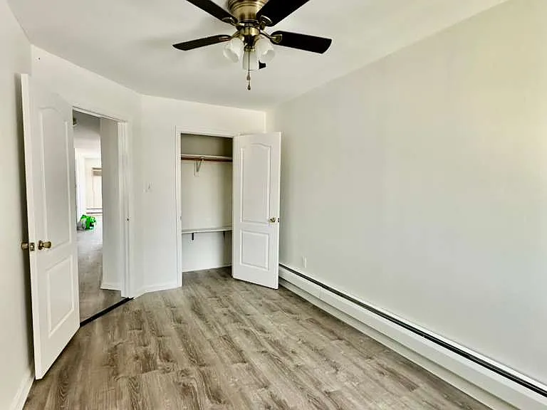 13-04 Dinsmore Ave #2 — Photo 4