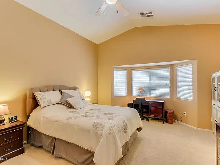 23074 W Arrow Dr — Photo 4