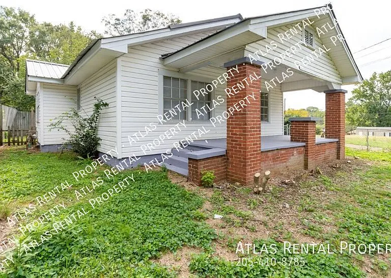 653 Sheridan Rd — Photo 3