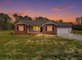 104 Grace Pond Ave, Benson, NC 27504