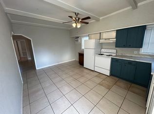 612 26th St W APT 1, Bradenton, FL 34205