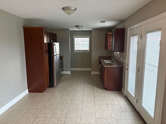 4th image of 7028 Golgotha Dr