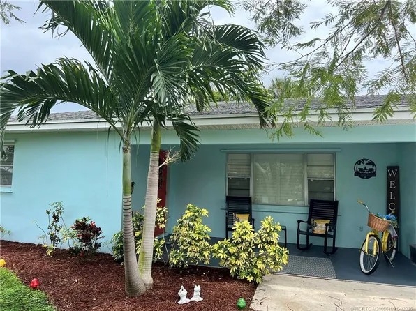3389 NE Linda Dr, Jensen Beach, FL 34957