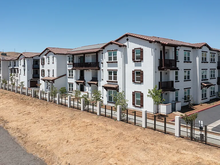 Vida at Morgan Hill — Photo 24