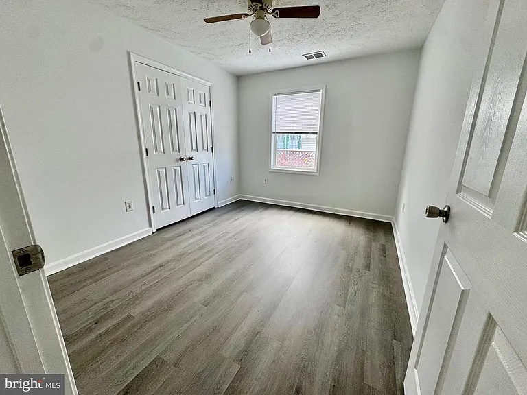 1290 Ox Rd #E9 — Photo 7