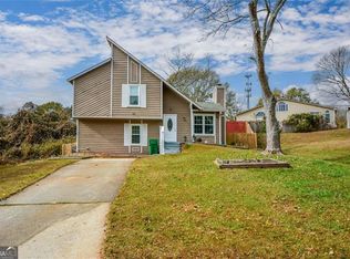 1126 Mainstreet Valley Dr, Stone Mountain, GA 30088