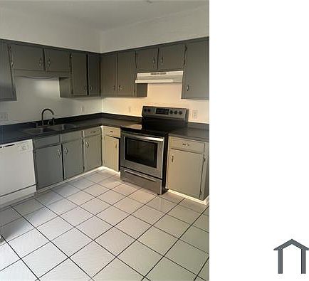 5th image of 220 Ann Cir Unit 4