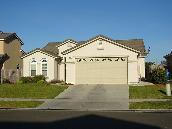 2 Car Garage
