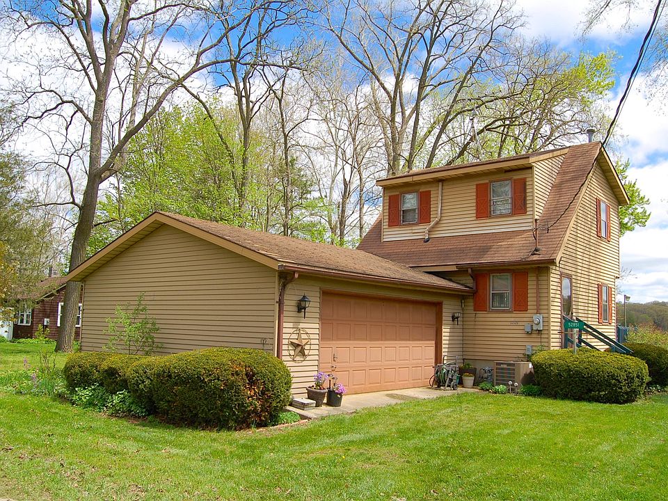 1st image of 52851 Twin Lake Shore Dr