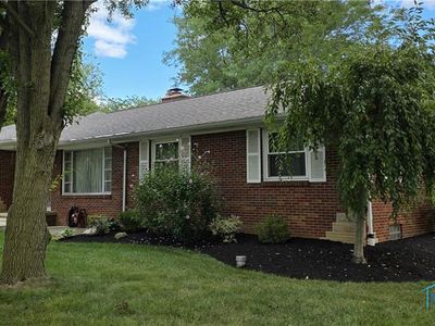 28542 Simmons Rd, Perrysburg, OH, 43551