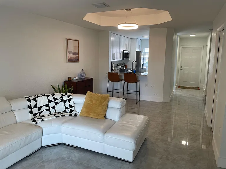 14231 SW 120th Ct — Photo 4