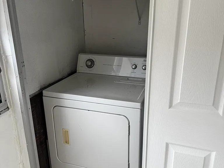 153 Monaco Way #D — Photo 18